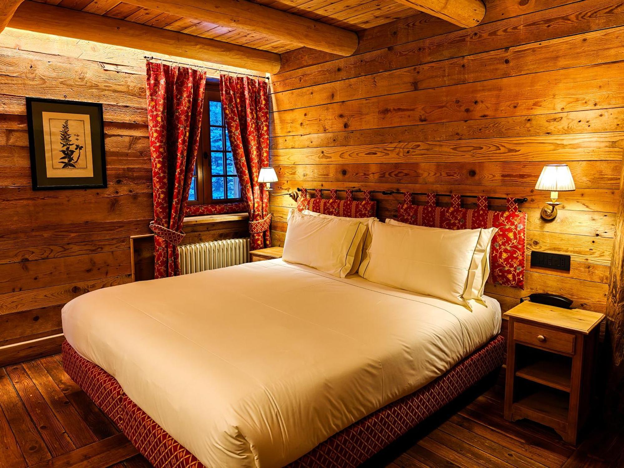 Hotel Breithorn Champoluc Eksteriør bilde