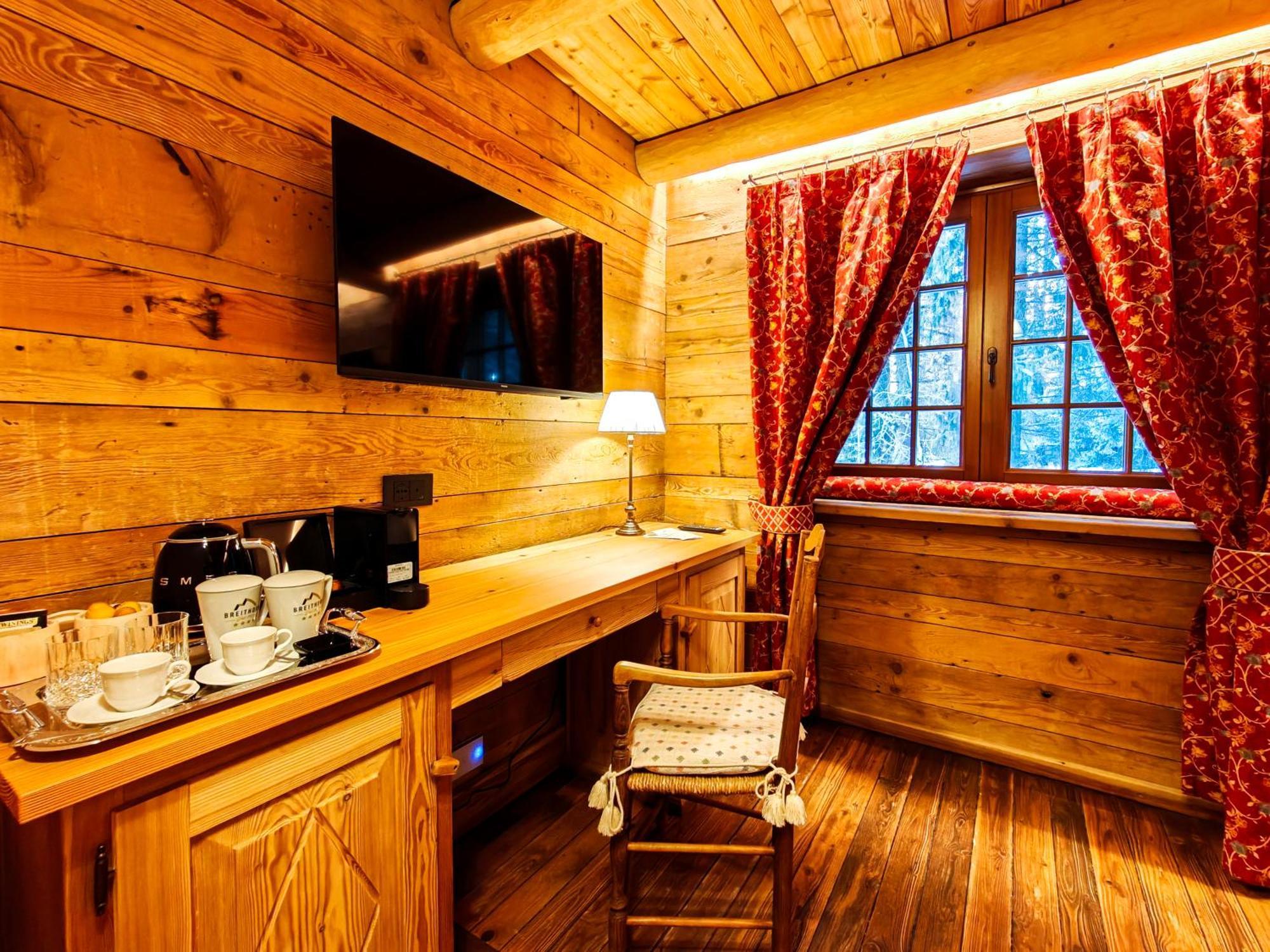 Hotel Breithorn Champoluc Eksteriør bilde