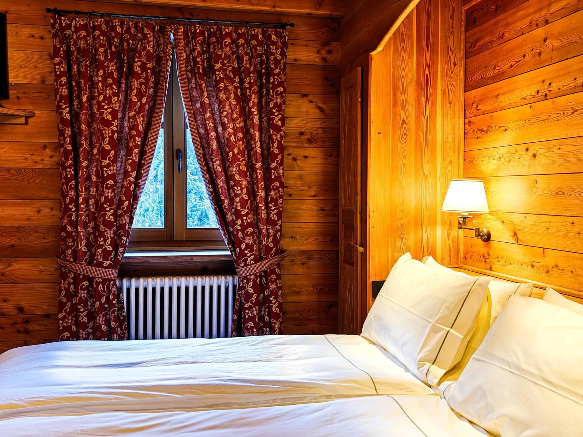 Hotel Breithorn Champoluc Eksteriør bilde